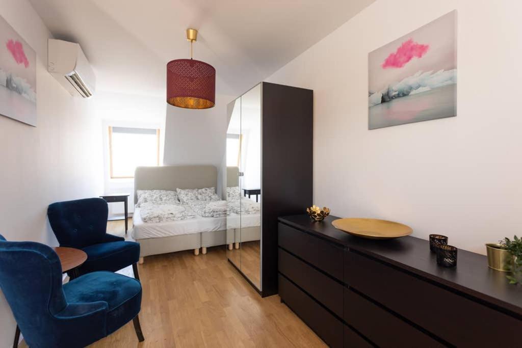 Penthouse bei Schönbrunn mit Dachterasse! N44 Wien Exterior foto
